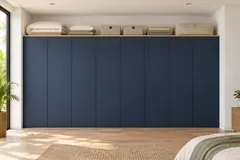 Placard à portes à la française : Ink Blue · intérieur Chêne